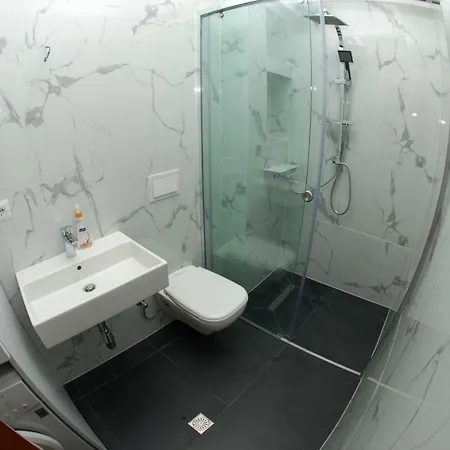 Διαμέρισμα Azzura Flats *