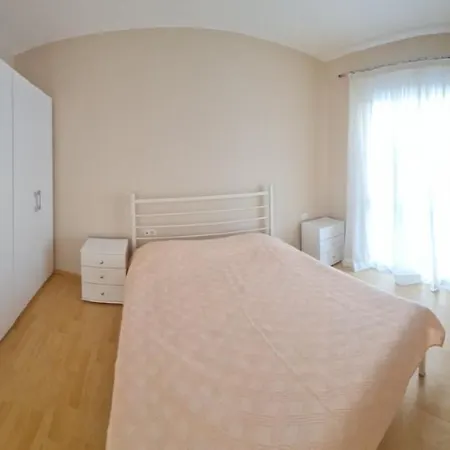 Apartament Azzura Flats *